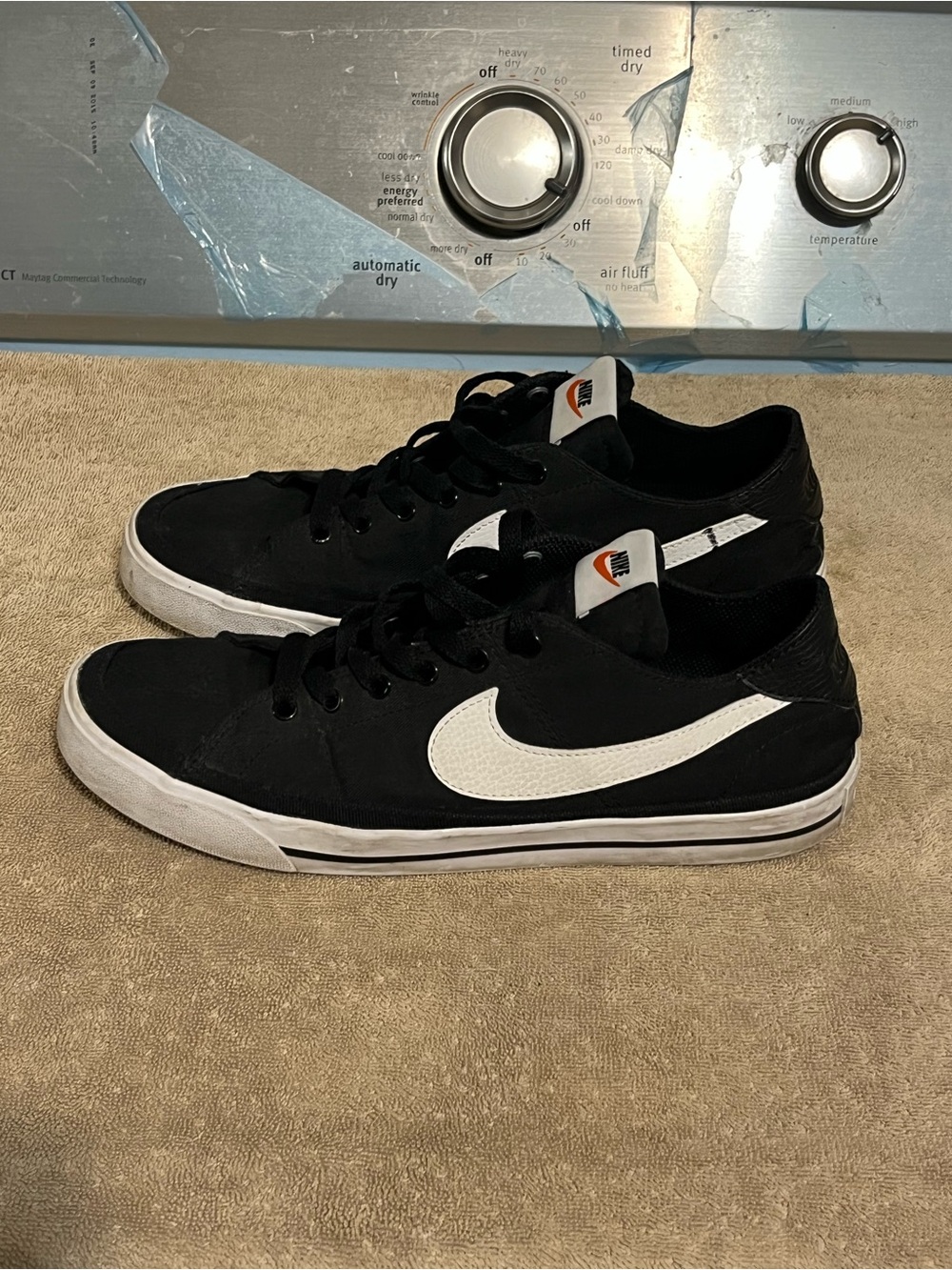 Nike Court Legacy Men’s Size 9.5